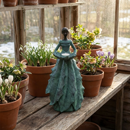 Trädgårdsdamen Dolly med fat 45 CM - Grön/Turkos