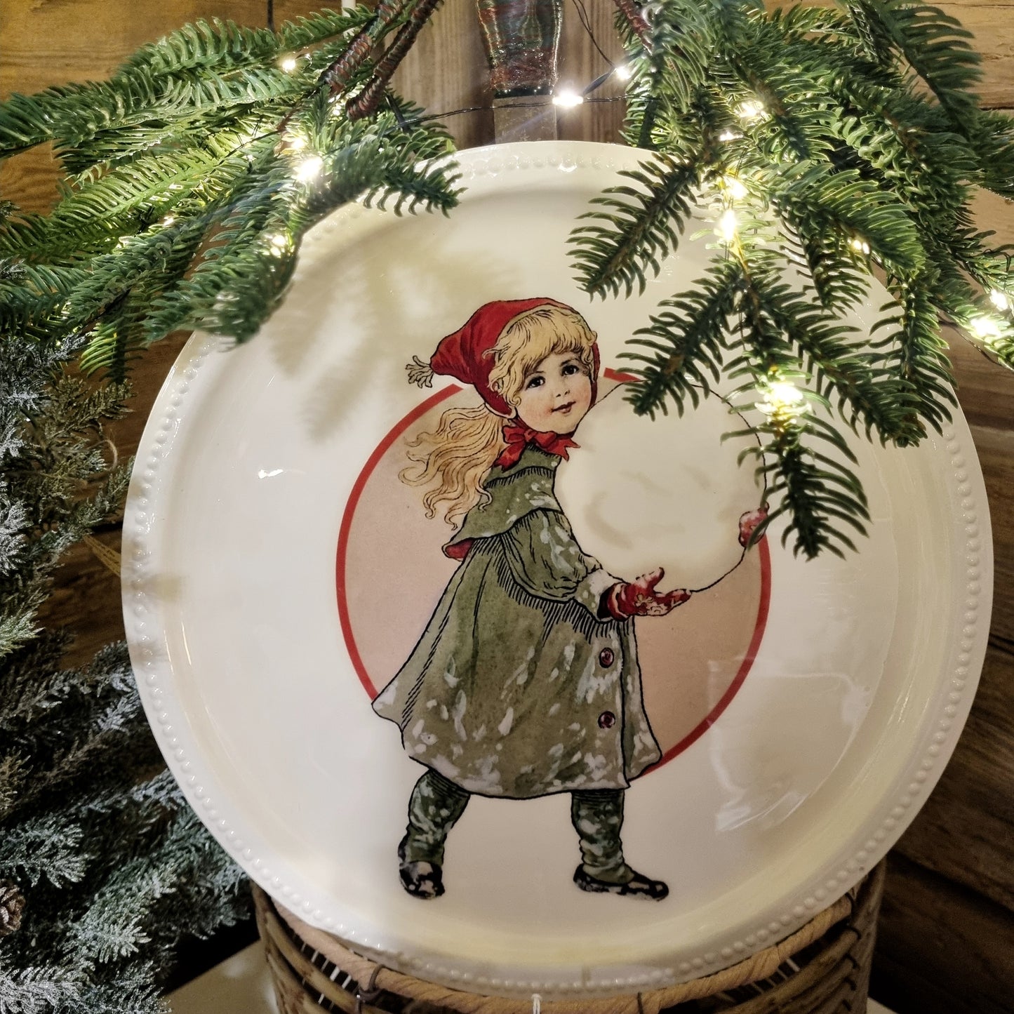 Bricka Snöboll 31 cm