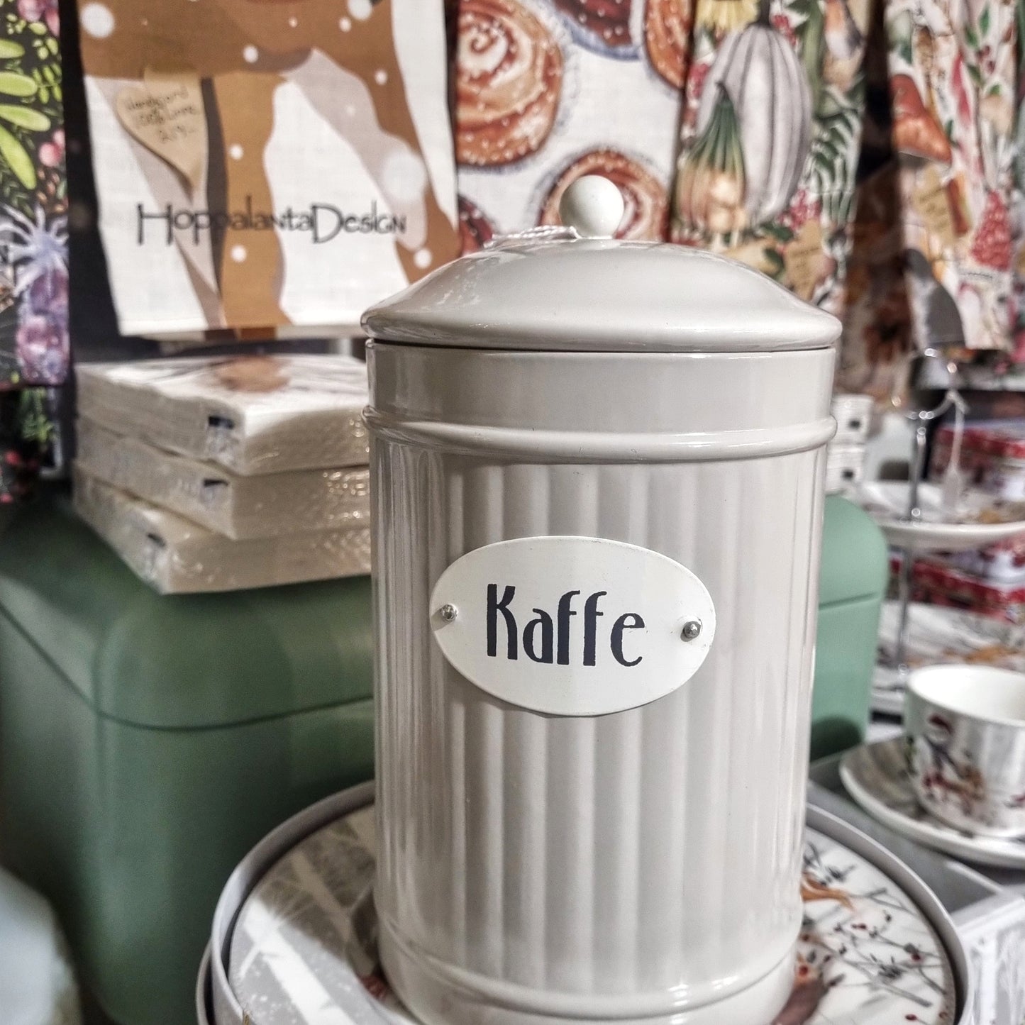 Plåt / Kaffeburk Hugo