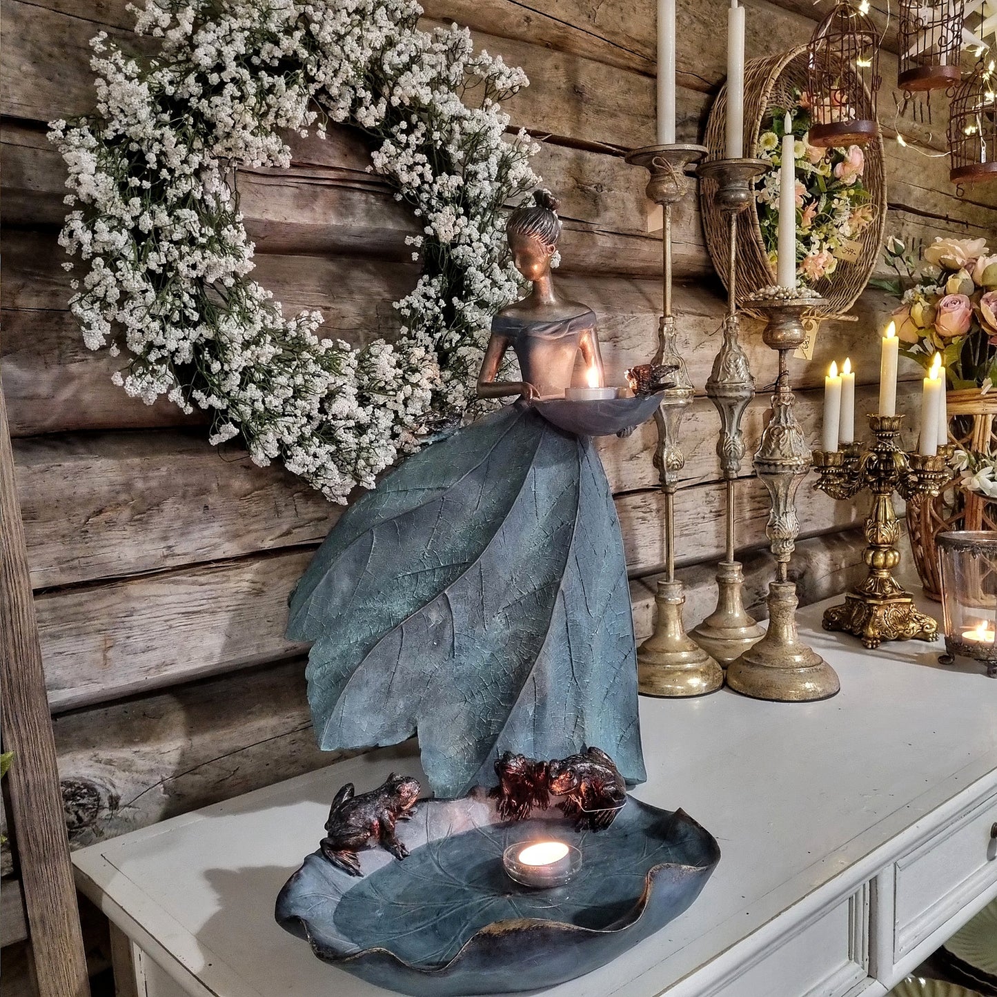 Trädgårdens sagodamm - Lotusgroda