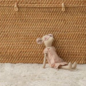 Maileg Medium mouse - Nightgown